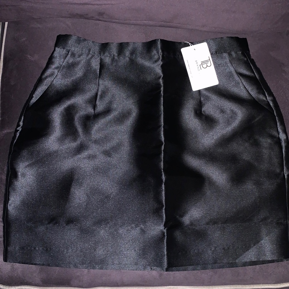 THE BRAND LABEL SKIRT